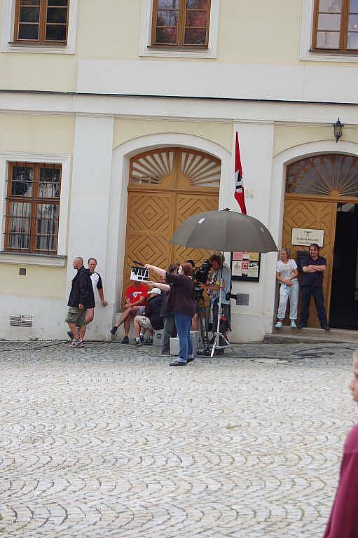 Z natáčení ruského filmu Spolu v Domažlicích, 13. července 2011.