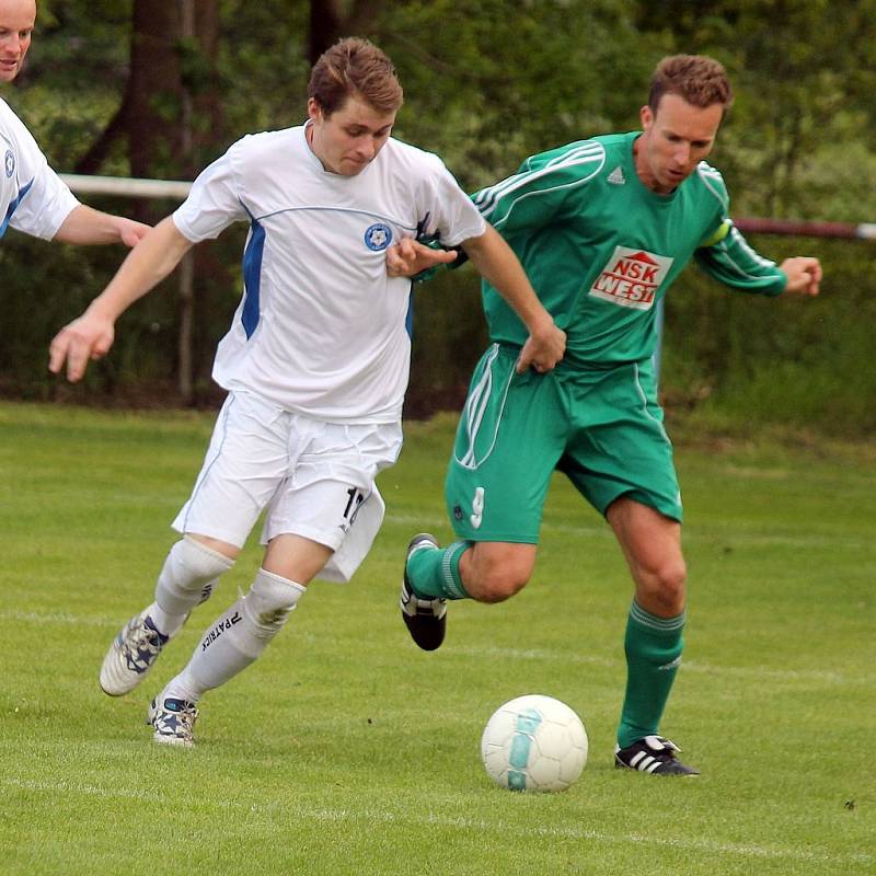 Z utkání fotbalistů FK Holýšov A a Slavoj Stod.