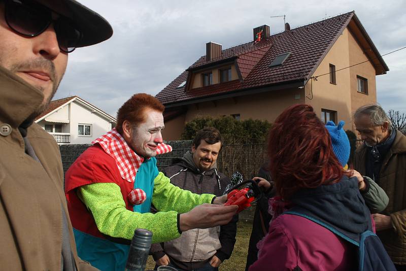 Víkend ovládly masopusty. Fotografie z Nevolic, Podzámčí a Spáňova.