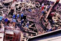 Následky ničivého požáru Chodského hradu v dubnu 1995.