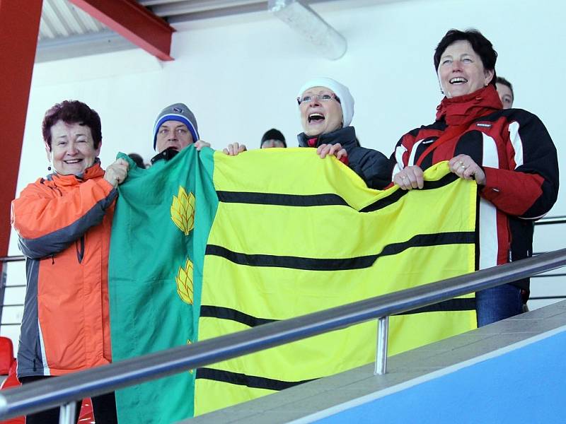 Z osmifinále play - off KSM skupiny D mezi hokejisty HC Díly a Handball Plzeň.