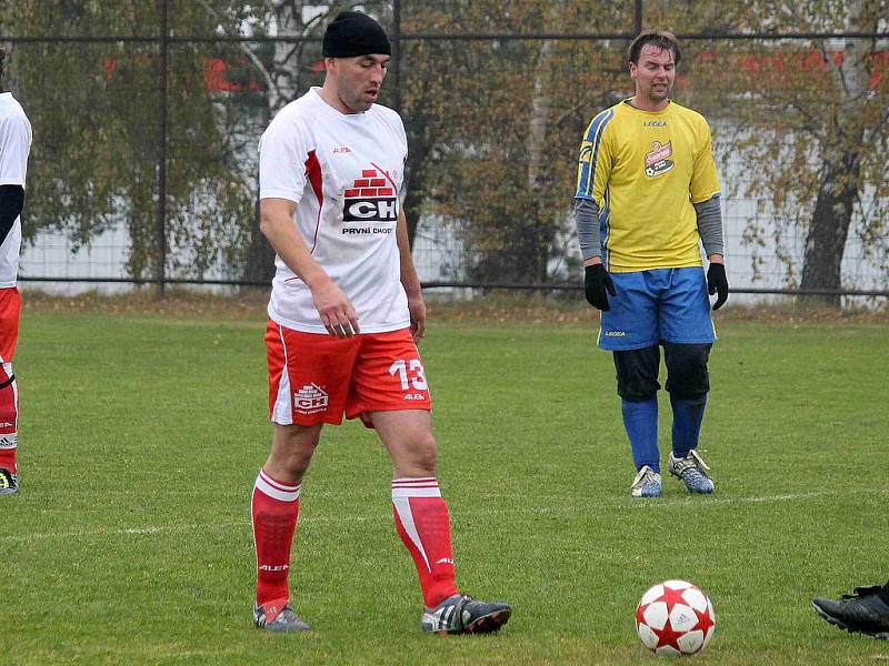 Z utkání fotbalistů Spartak První Chodská Klenčí a Sokol Blížejov.