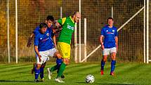 Fotbalisté TJ START Tlumačov (na snímku fotbalisté v zelených dresech).