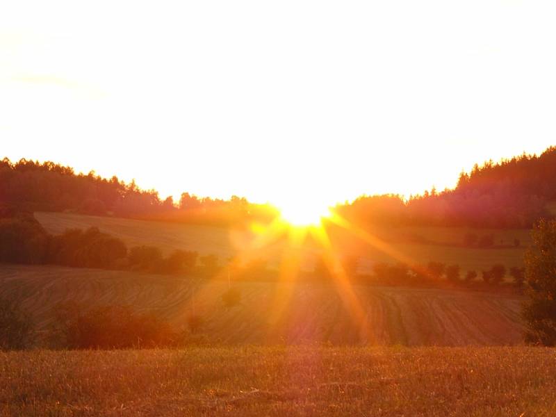 Nová vyhlídka na Kubíčkově skále nad Tlumačovem.