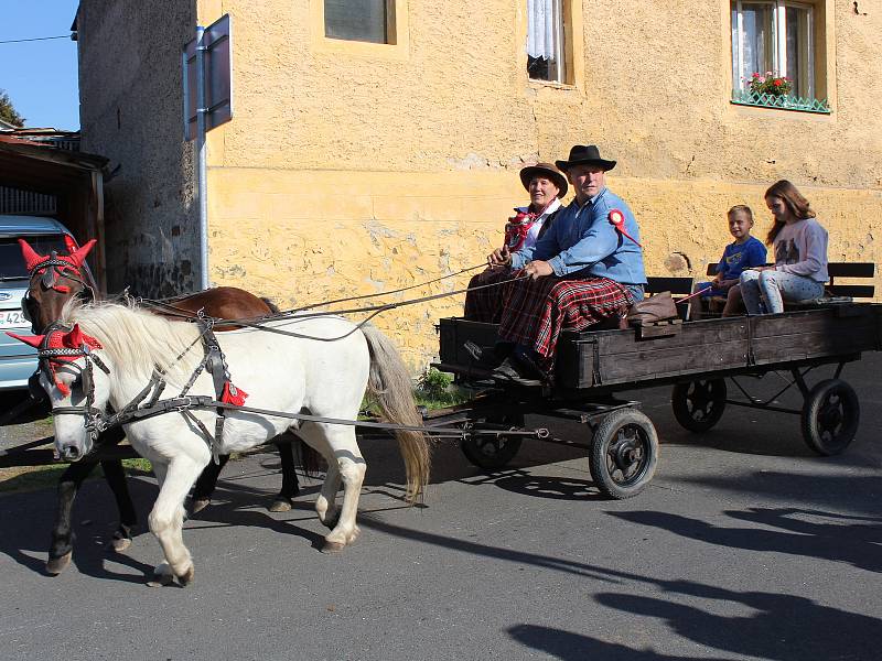 Svatováclavská jízda v Zahořanech.