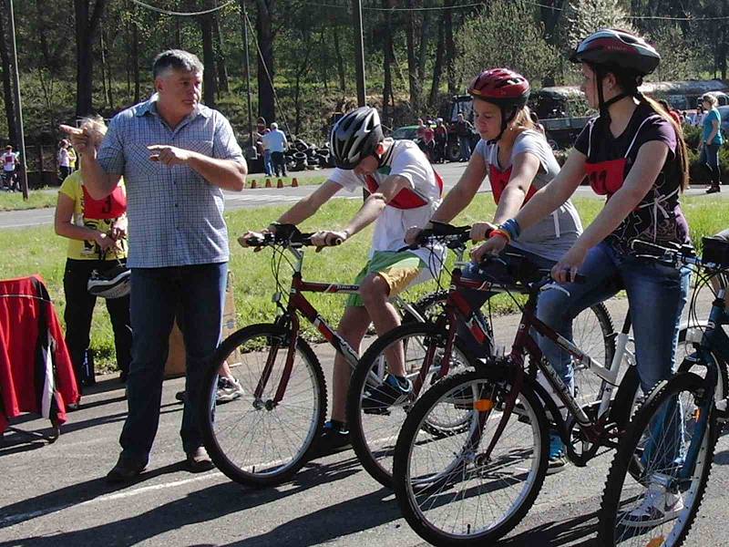 Okresní kolo dopravní soutěže mladých cyklistů.