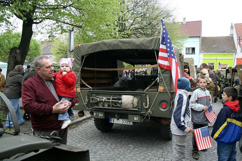 Oslavy osvobození ve Staňkově.