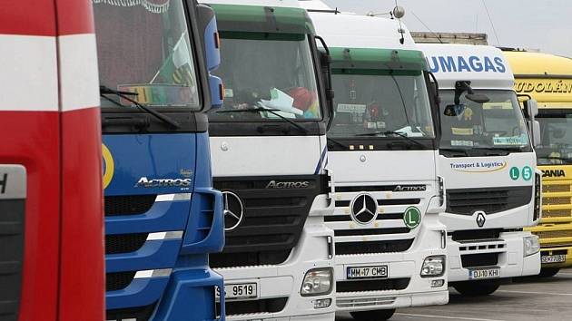 Řidiči kamionů pracují raději v Německu.