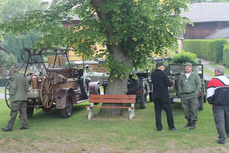 Setkání traktorů v Brnířově 2018.