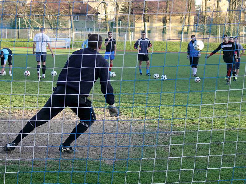 Z tréninku fotbalistů Jiskry Domažlice. 