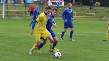 FOTBALOVÁ I.B TŘÍDA: Tatran Chodov (ve žlutém) - TJ Chodský Újezd (v modrém) 2:2 (2:0), na PK 3:4.