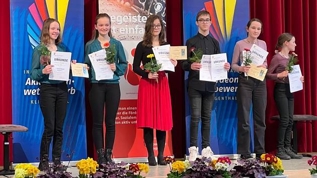 Mladí akordeonisté ze ZUŠ Kdyně a ZUŠ Plzeň byli úspěšní na mezinárodní soutěži.