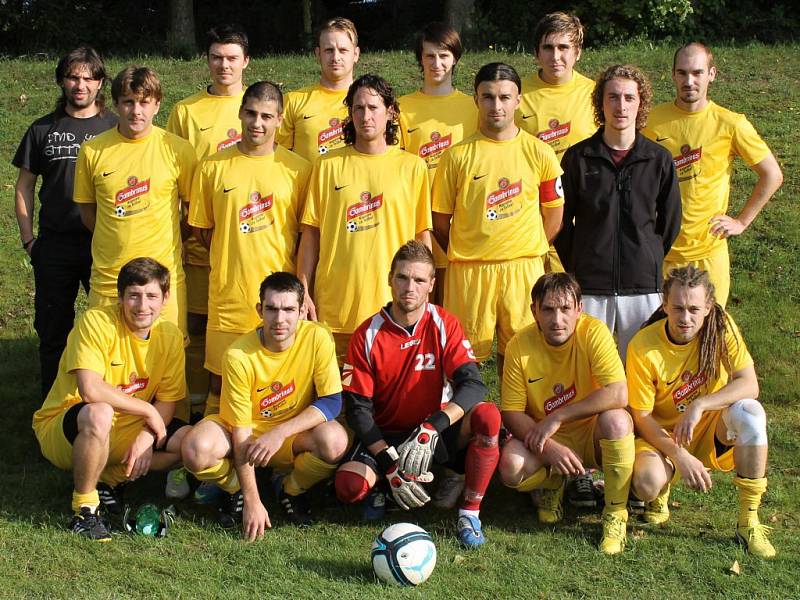 Další fotbalové chodské derby. Tlumačov vs. Milavče.