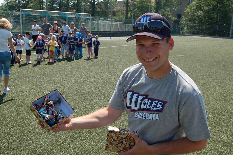 Z baseballového turnaje domažlických školek.