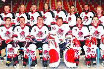 Společná fotografie hokejistů AHC Devils Domažlice.