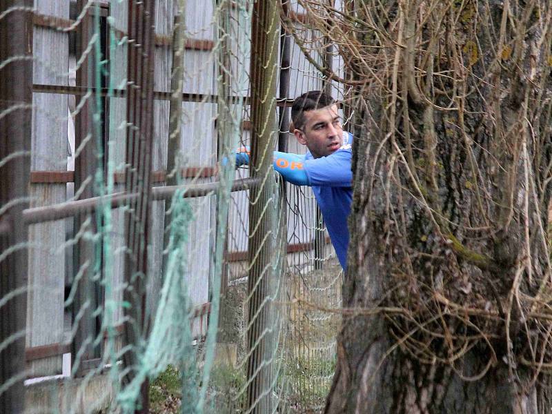 Z utkání mezi fotbalisty Startu Bělá nad Radbuzou a Sokola Kout na Šumavě.