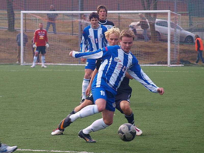 Z utkání fotbalistů Jiskry Domažlice v Příbrami.