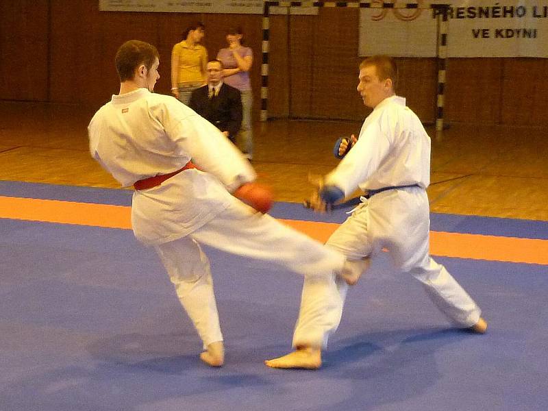 Ve Sportovní hale Jiskry Domažlice se konal turnaj v karate.