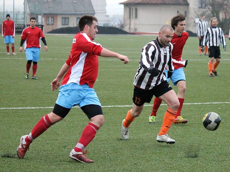 Z pohárového duelu v Horšovském Týně mezi domácím FC Dynamo a Slavojem Koloveč.