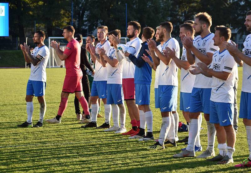 Jiskra Domažlice (bílí) - Sokol Hostouň 3:1.