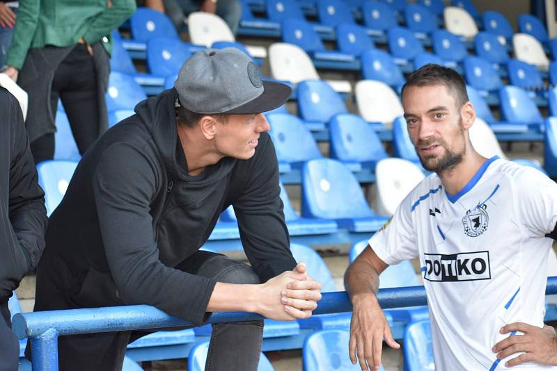 TJ Jiskra Domažlice (bílí) - 1. FK Příbram B 3:0.