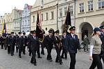 Z průvodu a mše na počest patrona hasičů sv. Floriána v Domažlicích.