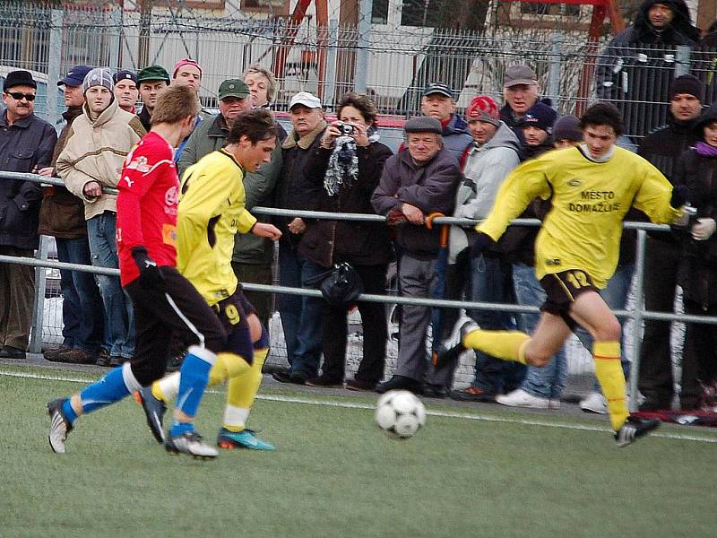 Fotbalový svátek v Domažlicích. Jiskra, lídr divizní skupiny A, se na Střelnici utkala s lídrem Gambrinus ligy Viktorií Plzeň.