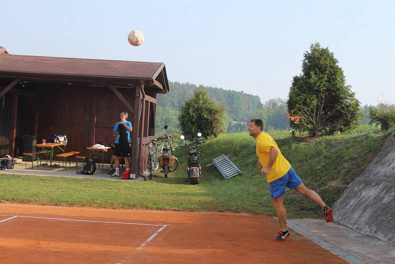 Setkání obcí Čermná se neslo ve sportovně společenském duchu.