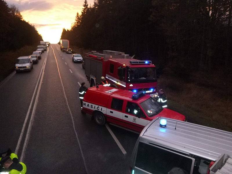 Nehoda mezi Holýšovem a Stodem.