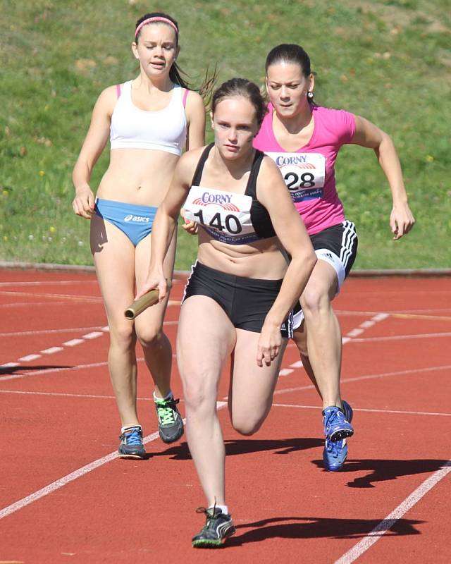 Corny středoškolský atletický pohár 2012 - oblastní kolo.