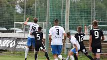 3. kolo FORTUNA ČFL A: Dynamo České Budějovice B - TJ Jiskra Domažlice (hráči v bílých dresech) 0:1 (0:1).