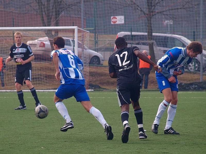 Z utkání fotbalistů Jiskry Domažlice v Příbrami.