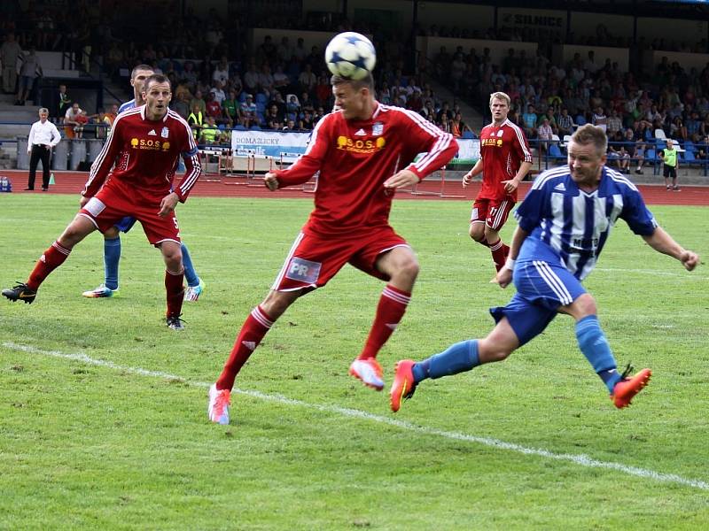 1. kolo ČFL: Jiskra Domažlice A - Slavoj Vyšehrad 2:0 (1:0).