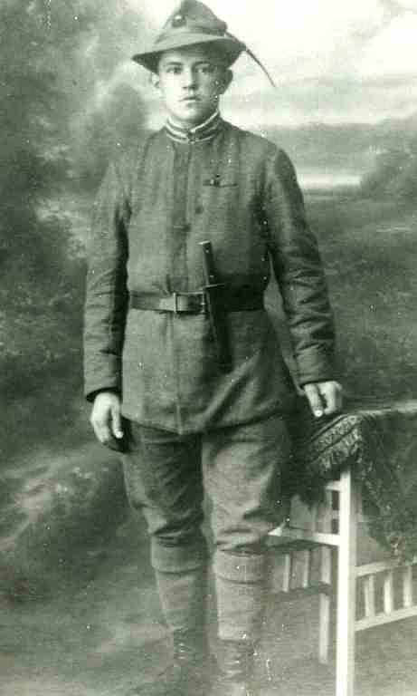 Jeden z chodovských legionářů František Hána. Foto: archiv OÚ Chodov