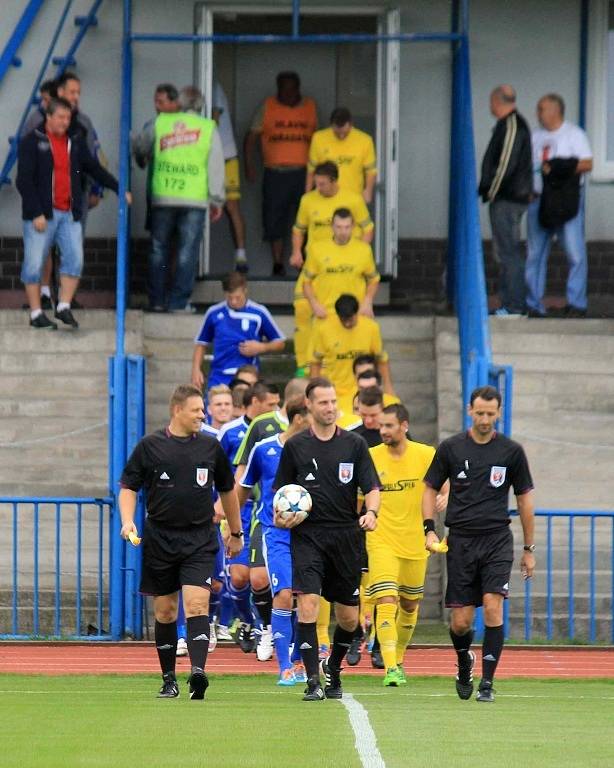 Třetiligové derby mezi FK Tachov a Jiskrou Domažlice.