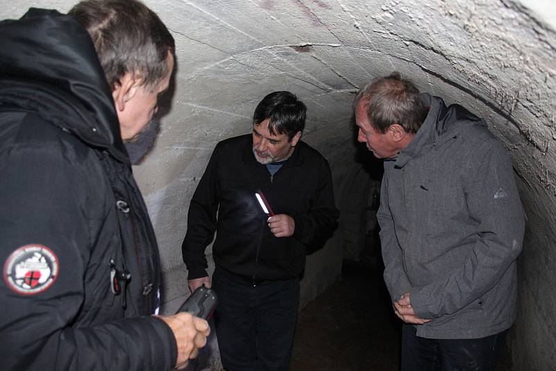 Domažlické podzemí navštívil spolek z Furthu im Wald, kde mají rovněž podzemí.
