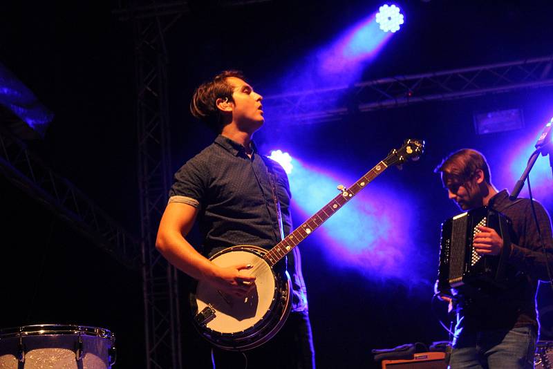 Chodrockfest 2019, druhý den. Nejvíce zazářila kapela Trautenberk.