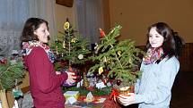 Poběžovičtí školáci měli vánoční jarmark, který vylepšili o kulturní vystoupení.