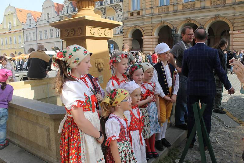 Po pietě bylo kulturní vystoupení.