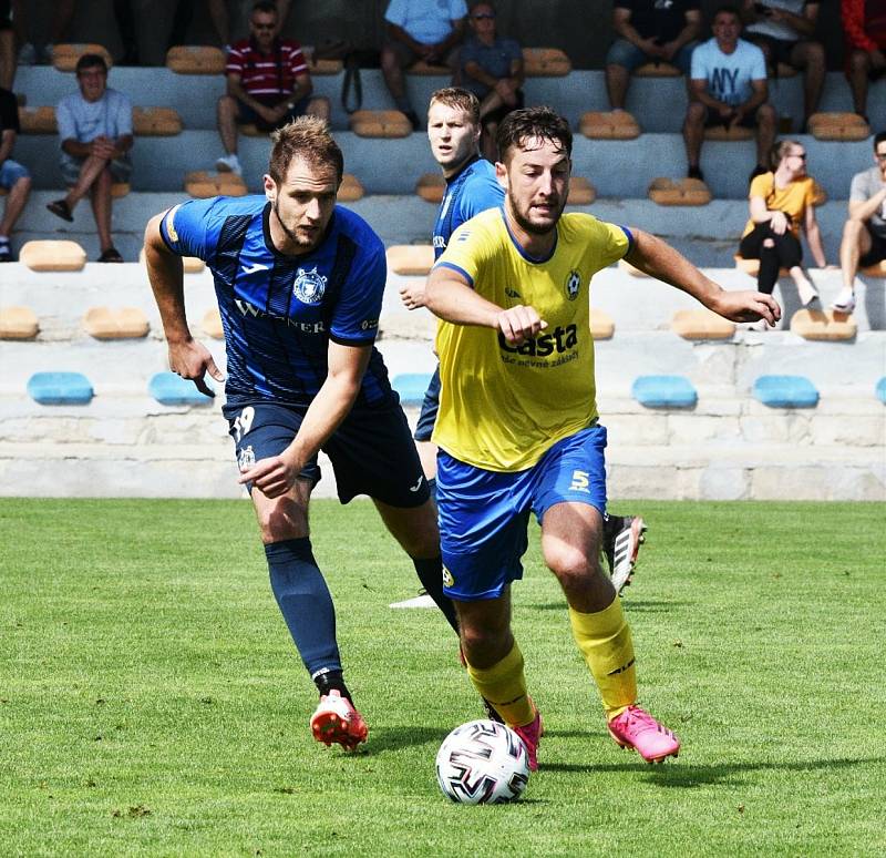 V posledním kole FORTUNA ČFL A vyhrály Domažlice na půdě Písku 3:1.