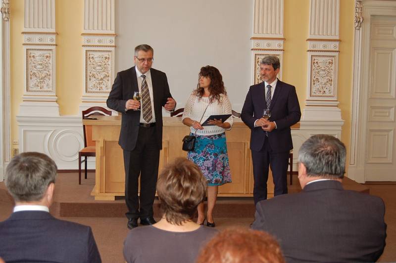 Z podpisu partnerské smlouvy mezi ZUŠ JJ Domažlice a Landkreismusikschule Cham (Furth i.W.)