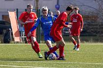 Pohár PKFS, 2. kolo: TJ Slavoj Koloveč (na snímku fotbalisté v modrých dresech) - TJ Košutka Plzeň 6:2.