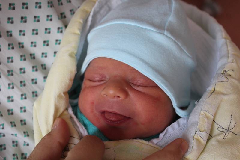 Arszen Molnár z Klatov se narodil v klatovské porodnici 18. února v 15:06 hodin (3410 g, 51 cm). Rodiče Ibolya a András dopředu věděli, že jejich prvorozeným potomkem bude chlapec.