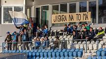 15. kolo FORTUNA ČFL, skupina A: TJ Jiskra Domažlice (na snímku fotbalisté v modrých dresech) - FK Admira Praha 1:1 (0:1).