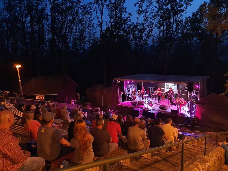 Na tradičním místě se 18. června 2022 po dvou letech konal 37. ročník Rýzmberského hradního Guláše. Festival folkové, country a bluegrass hudby přilákal mnoho příznivců.
