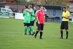 Slavoj Koloveč (v zeleném) - SK Poběžovice (v červeném) 6:0 (2:0).