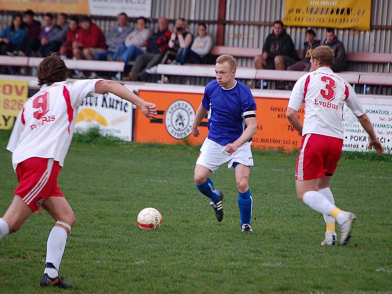 Z utkání FK Holýšov a SSC Bolevec 2:1.