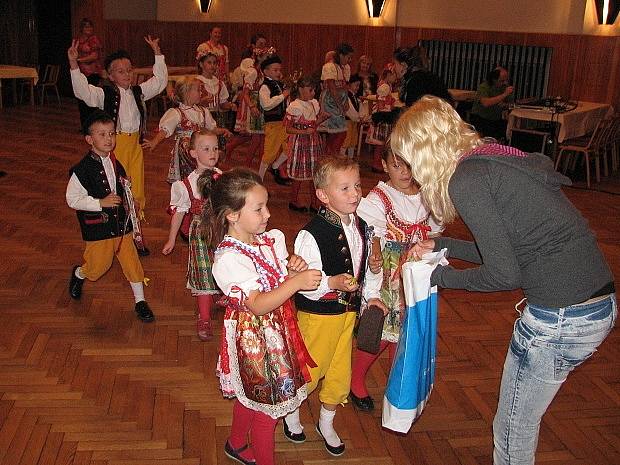 II. Dětský chodský bál MC Benjamínek v Domažlicích.