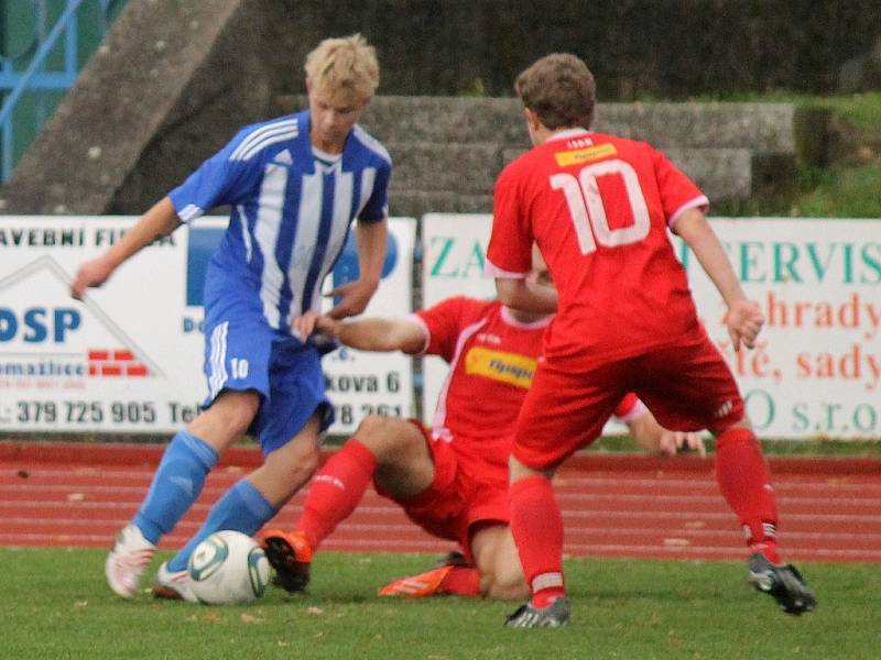 Derby rezerv. Z utkání Benfiky, rezervy třetiligové Jiskry, a zálohy divizních Rokycan.