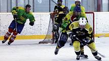 Z osmifinále play - off KSM skupiny D mezi hokejisty HC Díly a Handball Plzeň.